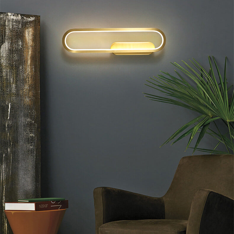 مصباح حائط LED بتصميم بيضاوي بسيط من النحاس الصناعي 