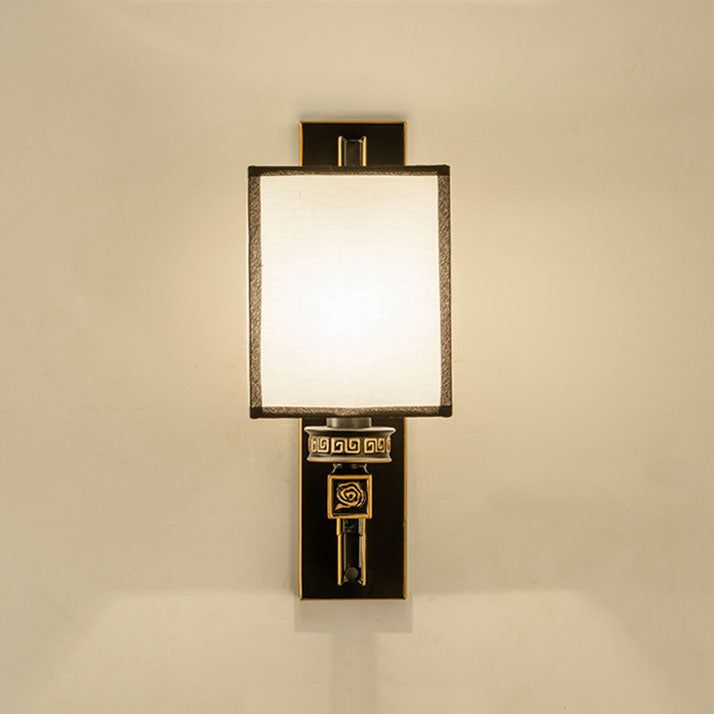 Modern Chinese Fabric Square Iron 1-Light Wall Sconce Lamp