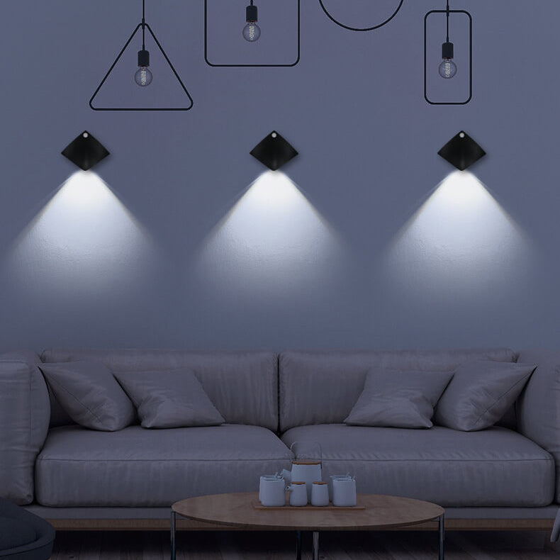 مصباح حائط LED بتصميم عصري على شكل سمكة الراي اللاسعة 