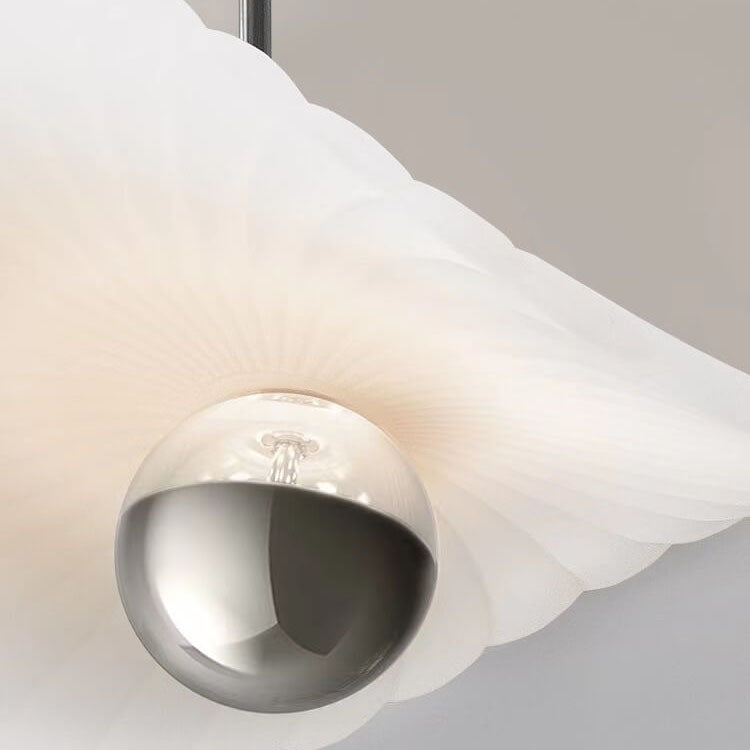 Moderne, minimalistische LED-Pendelleuchte in Weiß 
