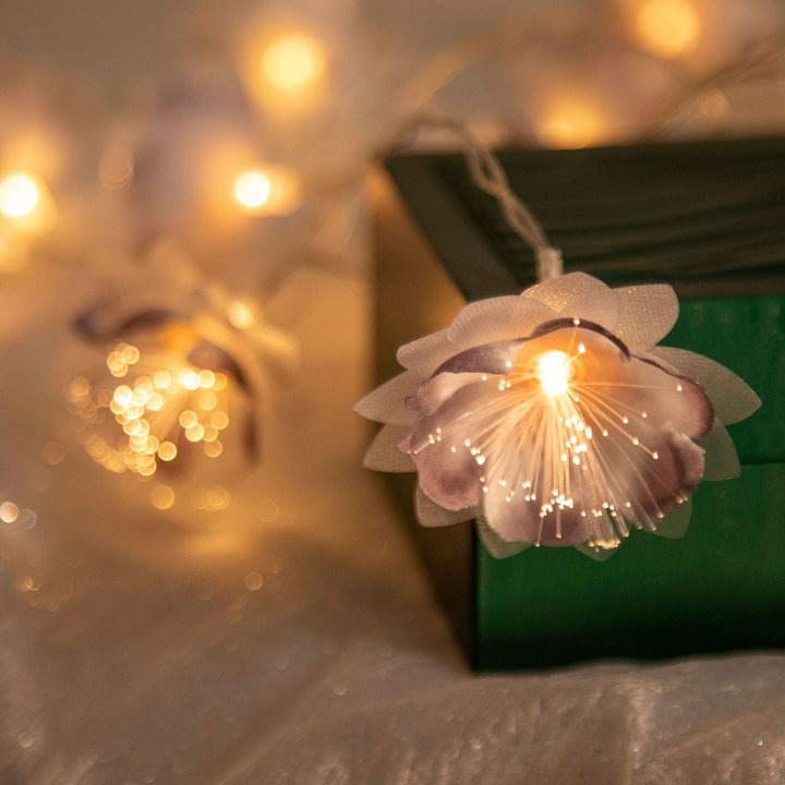 Guirlandes lumineuses décoratives à LED avec fleurs en fibre optique créatives 