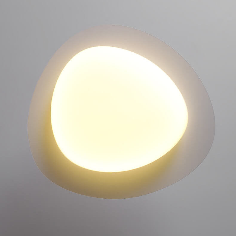 Moderne minimalistische weiße Kieselstein-Acryl-Eisen-LED-Pendelleuchte für das Wohnzimmer 