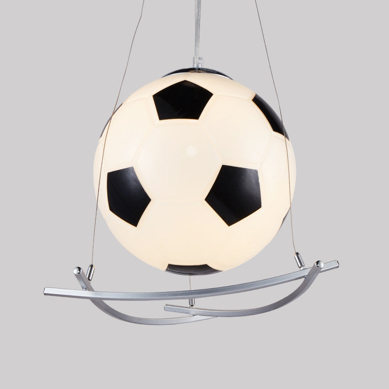 Lampe suspendue pour enfants à 1 lumière en fer et verre de football créatif de dessin animé 