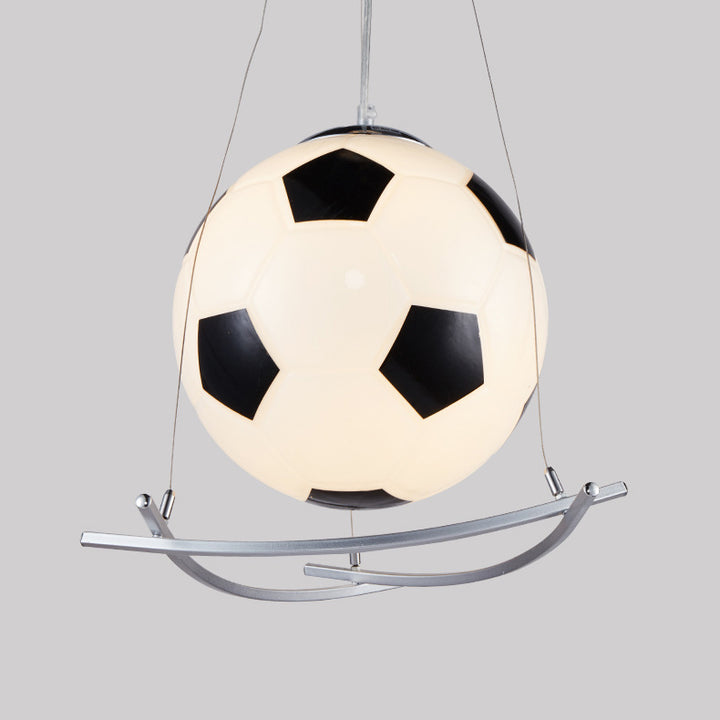 Lampe suspendue pour enfants à 1 lumière en fer et verre de football créatif de dessin animé 