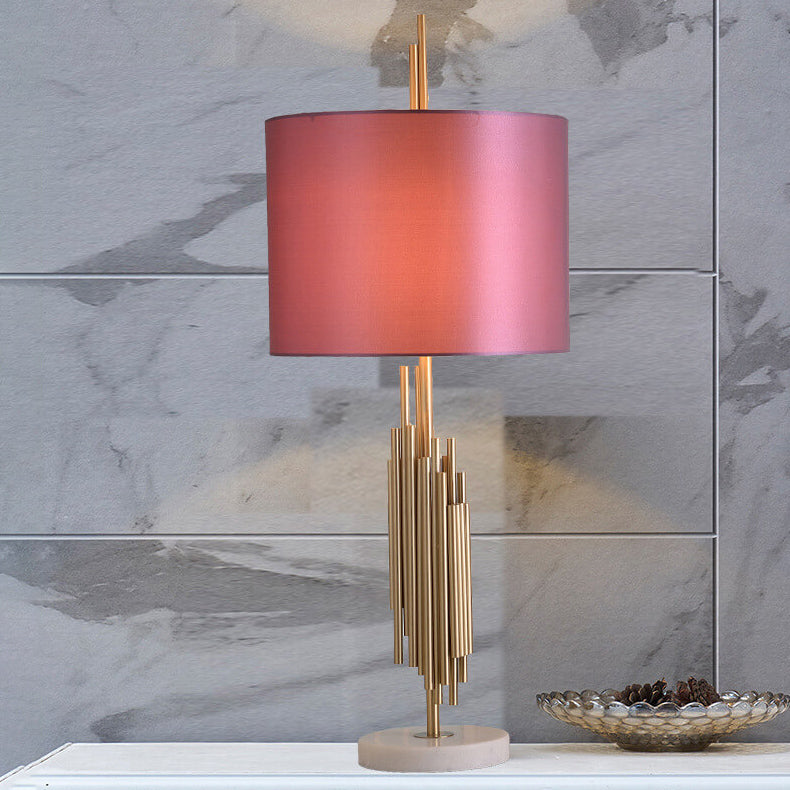Nordic Light Luxury Pink Fabric Simple Design 1-Light Table Lamp