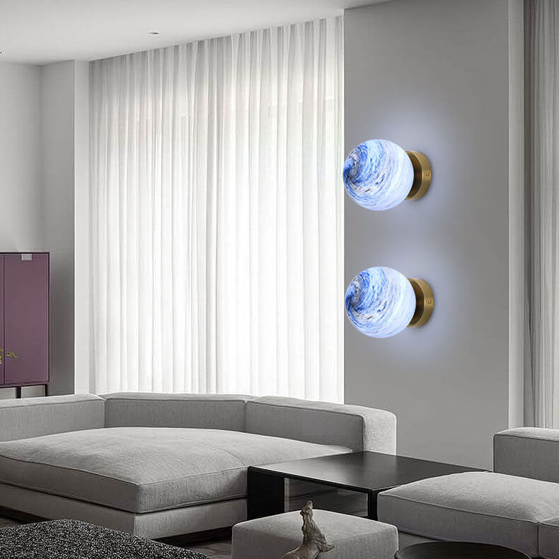 Applique murale à une lumière avec orbe en verre créatif nordique 