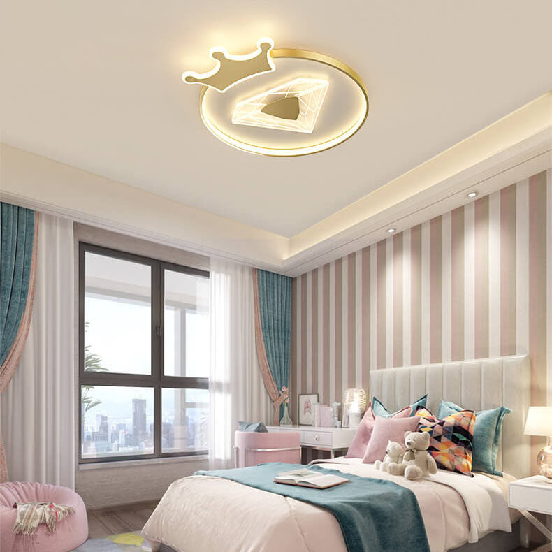 Plafonnier LED pour enfants avec abat-jour acrylique en forme de couronne ronde et diamant de simplicité créative 