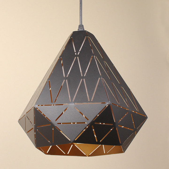 Moderne nordische 1-flammige Pendelleuchte aus Eisen in geometrischer Dreiecksform für Wohnzimmer &amp; Schlafzimmer 