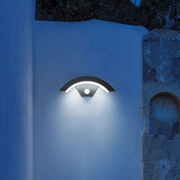 Lámpara de Aplique de Pared LED Curva de Aluminio Acrílico Impermeable para Exteriores Moderna 