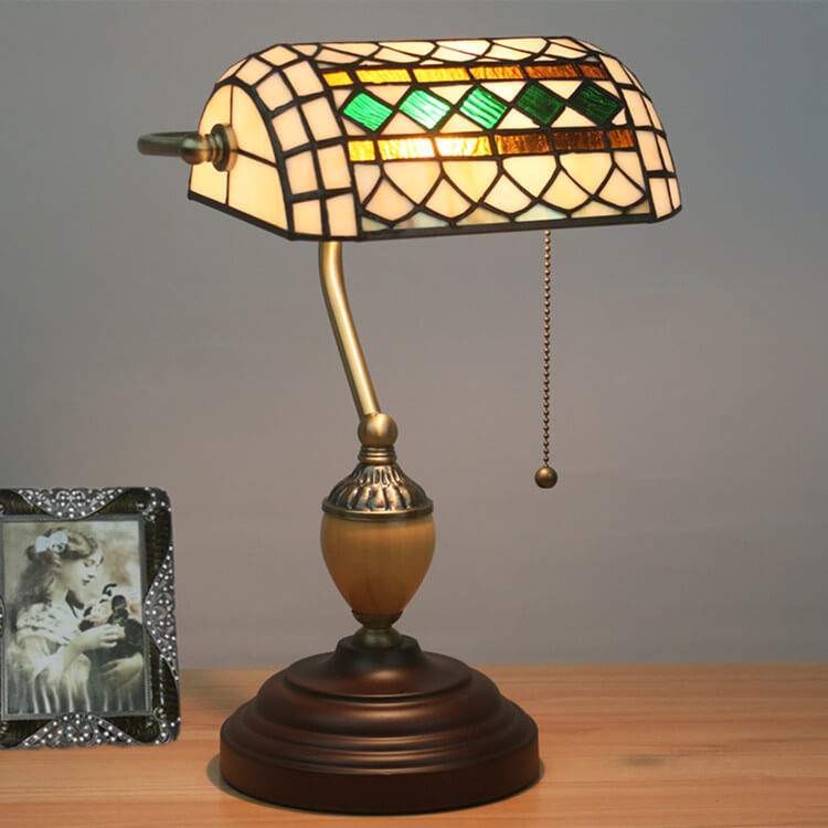 Vintage Tiffany Diamond Line Stained Glass 1-Light Bank Table Lamp