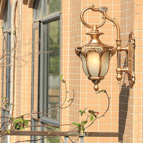 Traditional European Aluminum Glass Carved Lantern 1-Light Outdoor Waterproof Wall Sconce Lamp