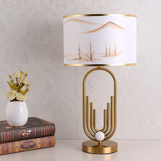 Europäische Stoff-Metallringbasis 1-Licht-Tischlampe 