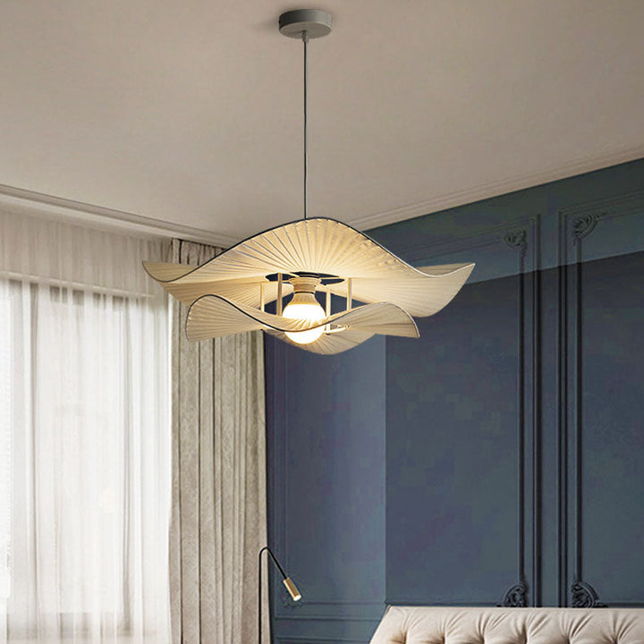 Moderne minimalistische unregelmäßige Welle Runde Eisen Stoff 1-Licht Pendelleuchte für Wohnzimmer 