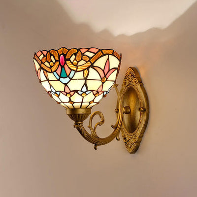Vintage Tiffany Baroque Stained Glass Round 1-Light Wall Sconce Lamp