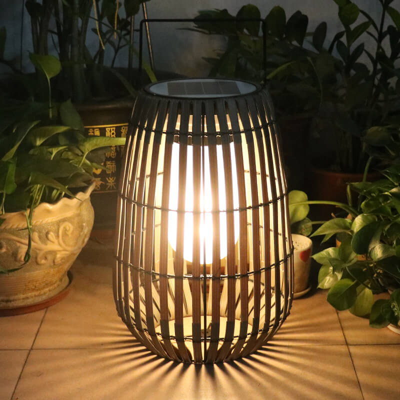 Lumière de paysage de pelouse LED solaire étanche portable en osier rustique moderne 