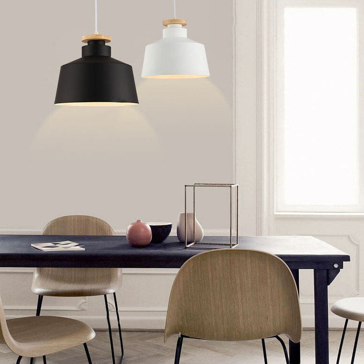 Lámpara Colgante de 1 Luz con Cúpula de Cono de Madera y Aluminio Simple Nórdico 