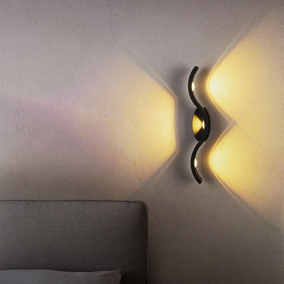 Modern Creative Wave Curve Acrylic Aluminum LED Wall Sconce Lamp