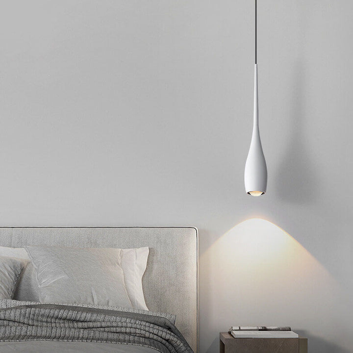 Moderner minimalistischer LED-Pendelleuchter aus Aluminium in Schwarz-Weiß mit einfarbigen Tropfen 