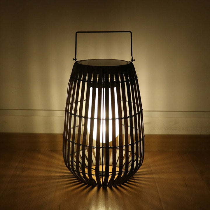 Lumière de paysage de pelouse LED solaire étanche portable en osier rustique moderne 