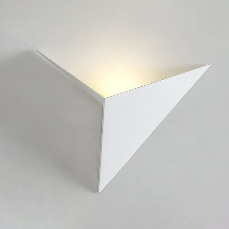 Nordic Minimalist Triangle Iron LED Wall Sconce Lamp