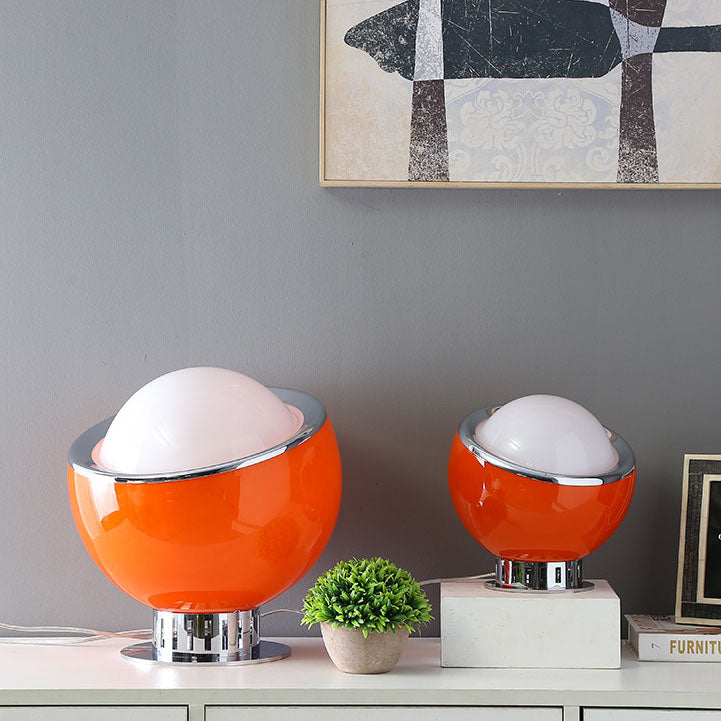 Lampe de table à 1 lumière en verre et fer à tête ronde moderne et colorée 