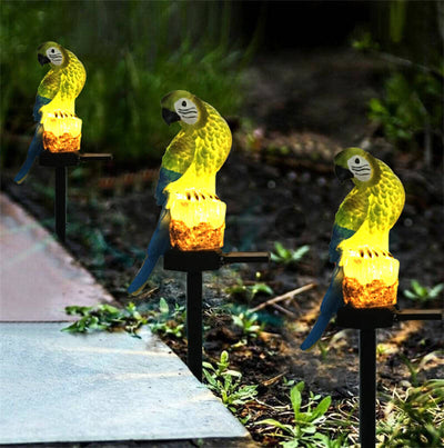 Solar Creative Resin Parrot Design LED Outdoor Decorative Lawn Lamp