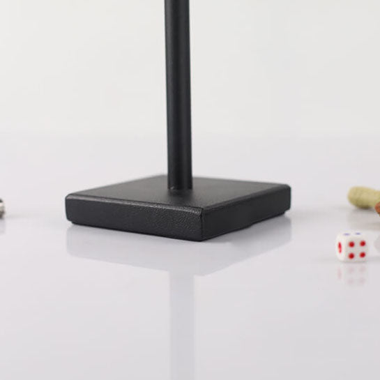 Lampe de table tactile LED carrée en métal de couleur unie moderne 