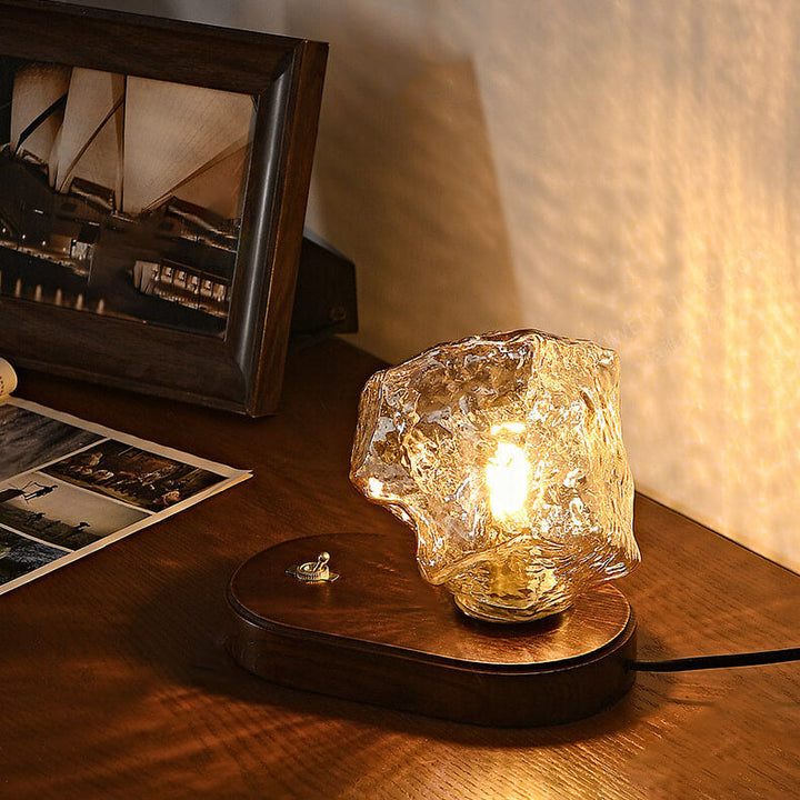 Japanische Vintage Walnuss Unregelmäßige Glaslampenschirm 1-Licht Tischlampe 