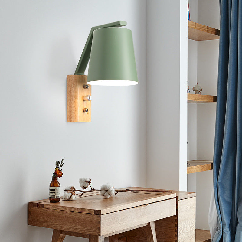 Nordic Modern Solid Wood Zylindrische 1-Licht Wandleuchte 