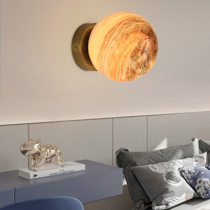 Applique murale à une lumière avec orbe en verre créatif nordique 