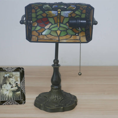 Europäische Vintage Tiffany Zinklegierung 1-Licht Tischlampe
