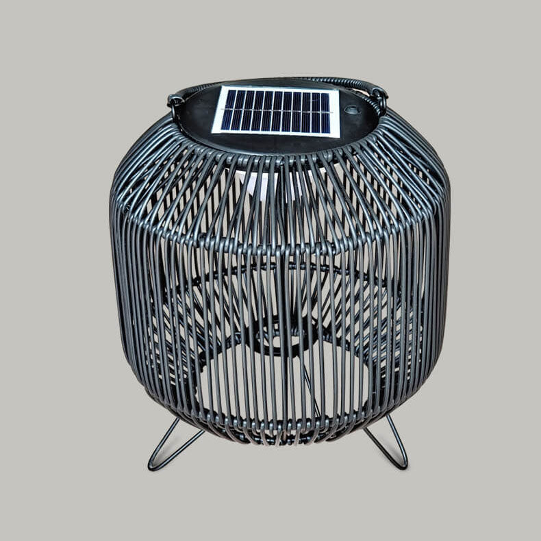 ضوء LED شمسي مقاوم للماء للحديقة مصنوع من الحديد بتصميم عصري منسوج من الخيزران 