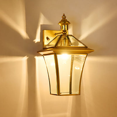 European Modern Luxury Hexagonal Lantern Brass Glass Waterproof 1-Light Outdoor Wall Sconce Lamp