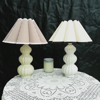 Traditional European Creative Pleated Ceramic Cloth 1-Light Table Lamp