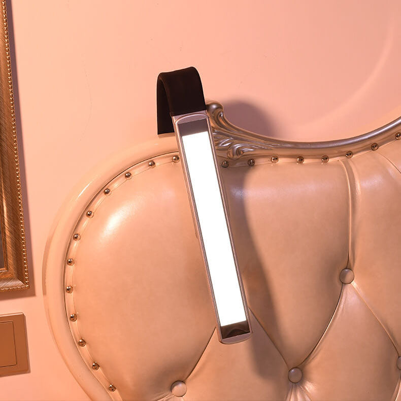 Lámpara de mesa de lectura LED recargable USB de metal plegable moderna para el cuidado de los ojos 