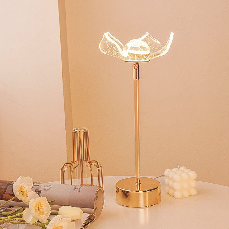 Nordic Light Luxus-Acryl-Blumen-Schmetterlings-Gold-LED-Tischlampe