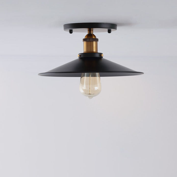 Zeitgenössische industrielle Eisenlegierung-Kegel-Deckenleuchte mit 1 Licht und halbbündiger Montage für Wohnzimmer und Flur 