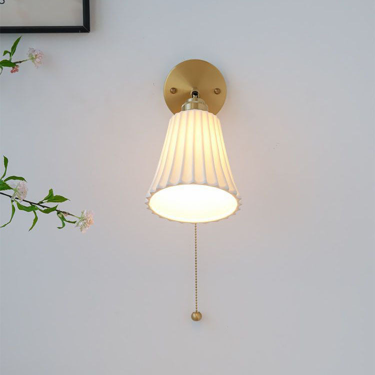 Modern Minimal Brass Ceramic 1-Light Wall Sconce Lamp