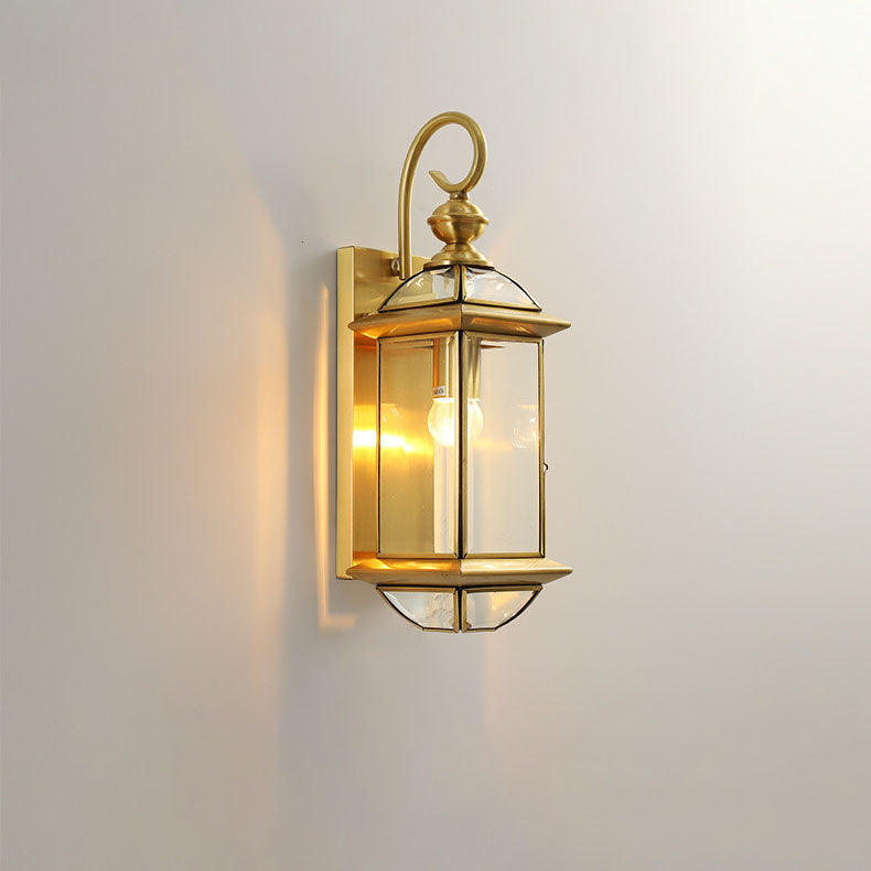 Farol cuadrado tradicional europeo de cobre y vidrio de 1 luz, aplique de pared exterior impermeable para exterior 