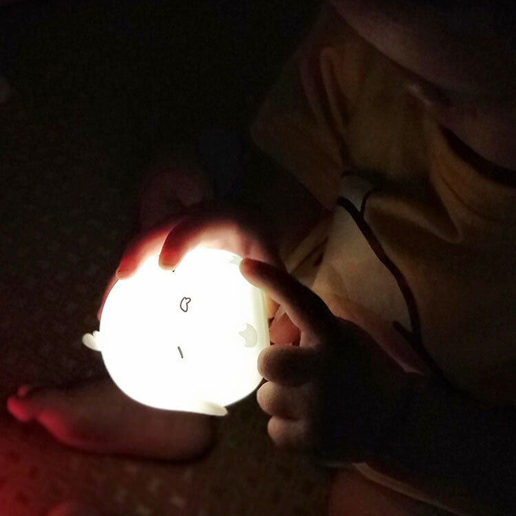 Lámpara de mesa con luz nocturna LED mini de silicona creativa de dibujos animados 