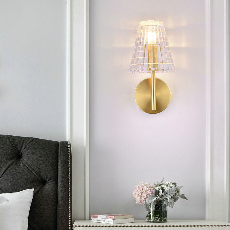 Applique murale en laiton à 1 lumière avec abat-jour en verre texturé moderne et luxueux 