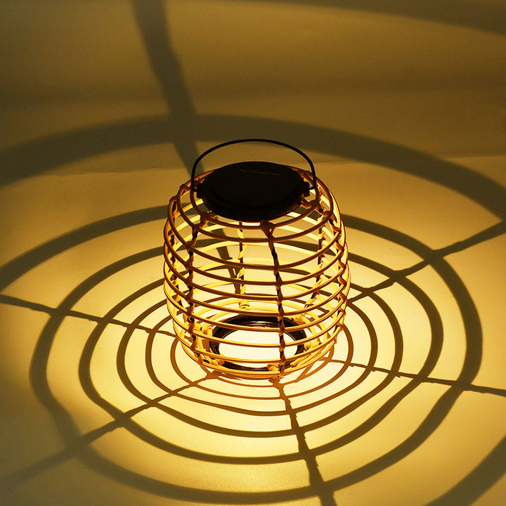 Lampe de table de jardin à LED étanche avec cylindre de tissage en rotin extérieur solaire 