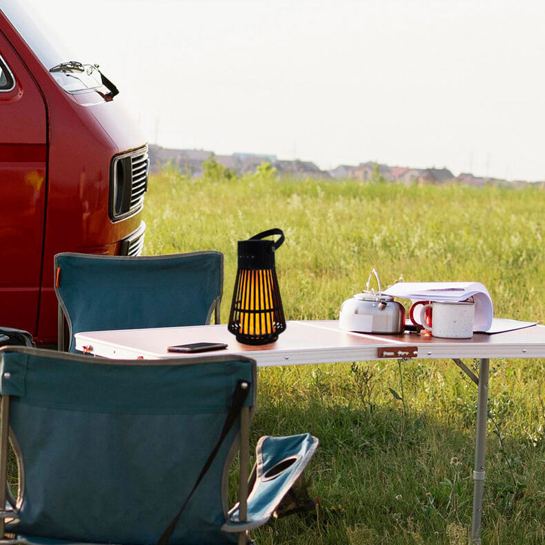 Altavoz Bluetooth LED de lámpara al aire libre con pantalla de lámpara de barra hueca de plástico impermeable 