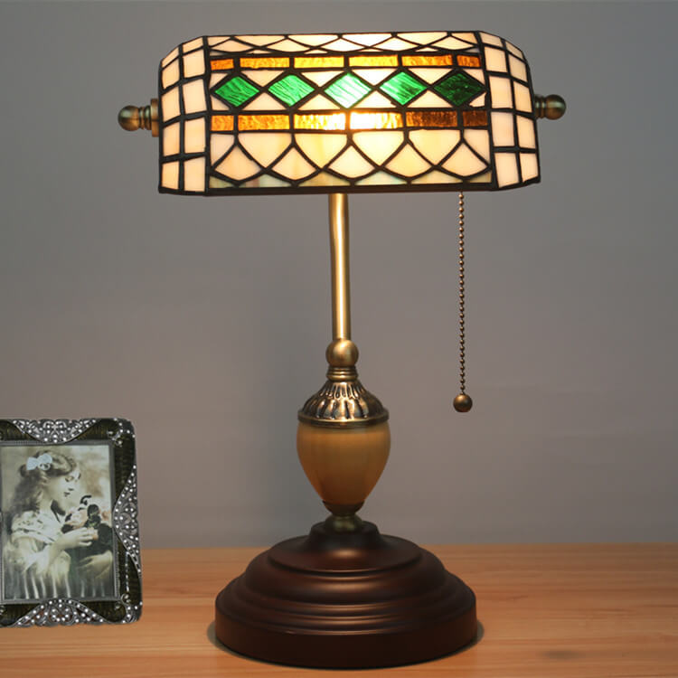 Vintage Tiffany Diamond Line Stained Glass 1-Light Bank Table Lamp