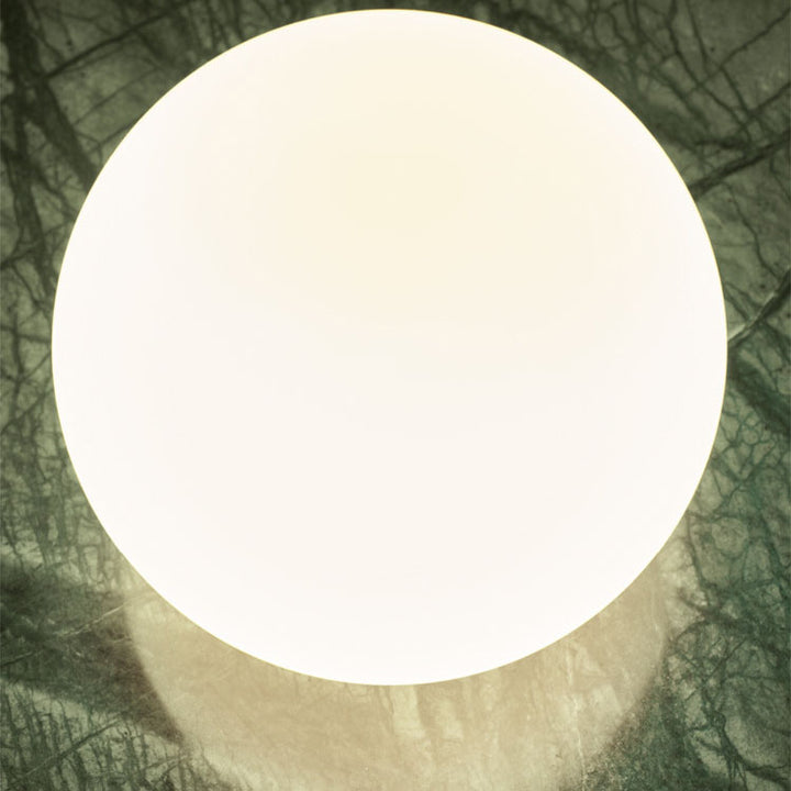 Moderne luxuriöse Wandleuchte mit Glaskugel und quadratischem Marmorsockel, 1-flammig, für den Flur 