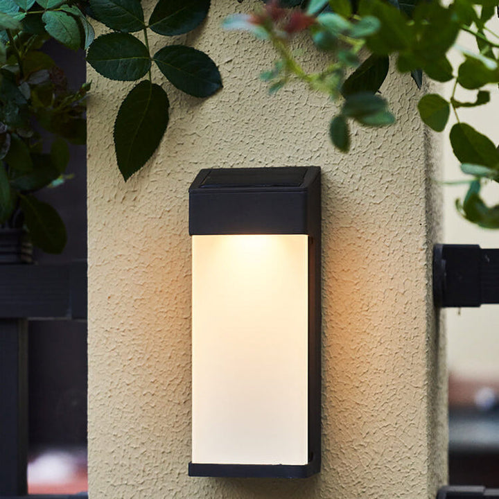 Solar quadratische Wandlampe aus mattem Glas, wasserdicht, mit LED 