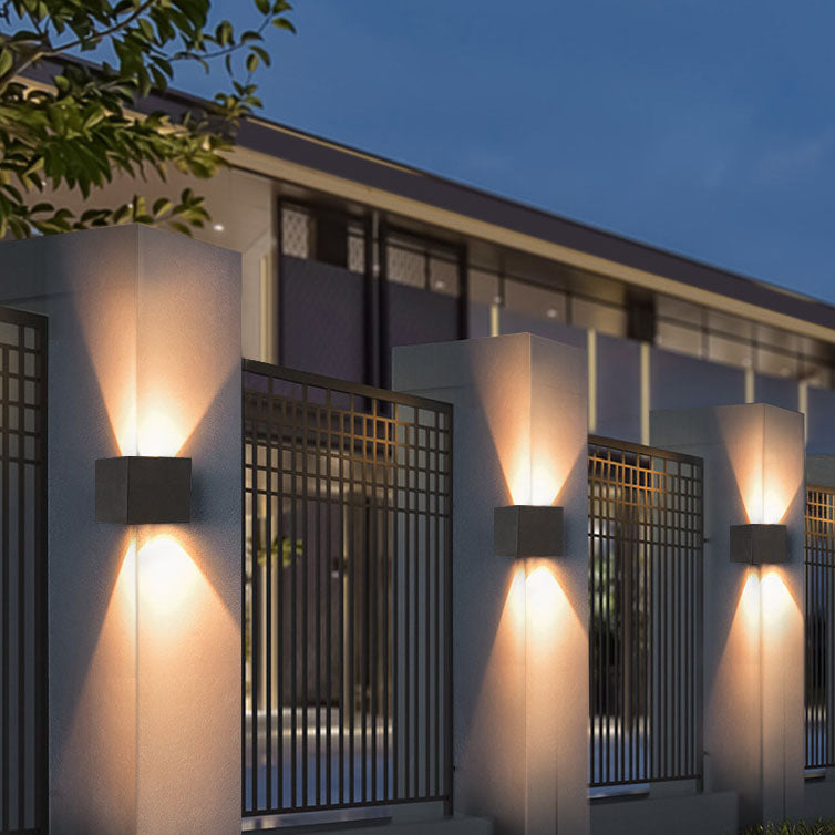 مصباح حائط LED هندسي مسطح مربع يعمل بالطاقة الشمسية للهواء الطلق 