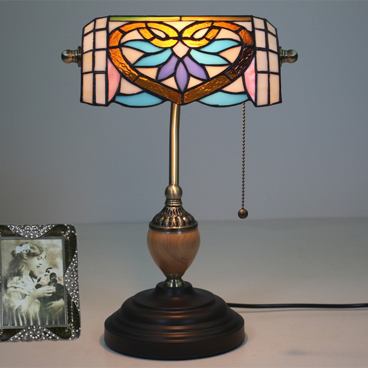 Tiffany Mediterranean Heart Stained Glass Bank 1-Light Table Lamp