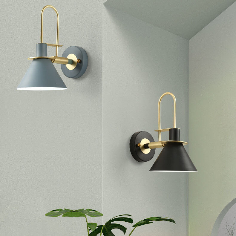 Lampes murales coniques industrielles à 1 lumière 