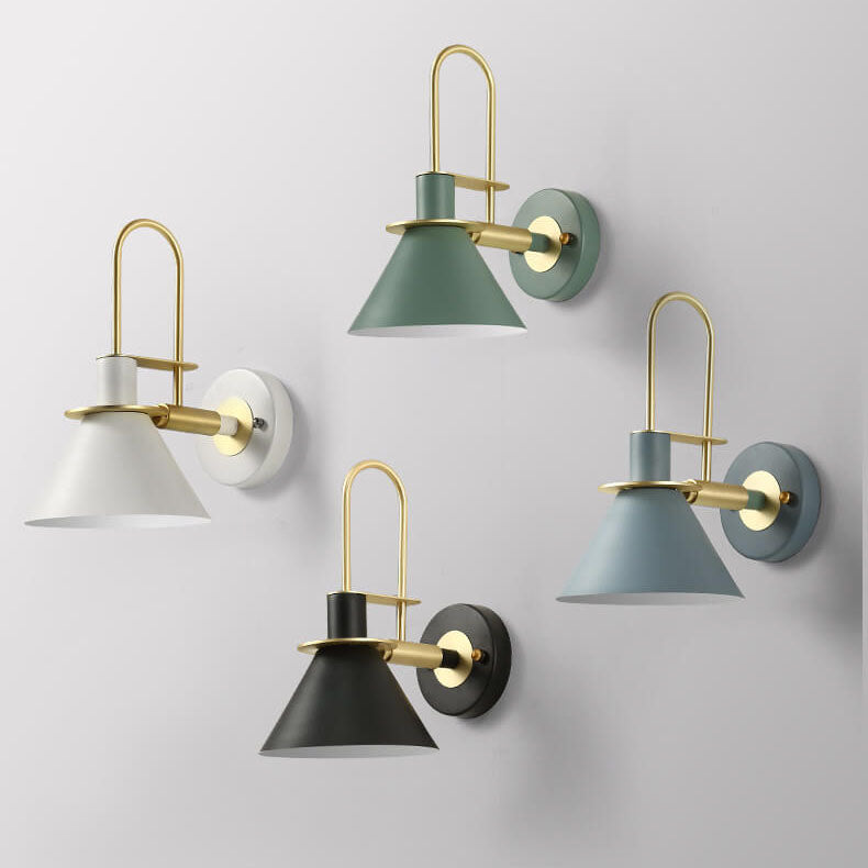Lampes murales coniques industrielles à 1 lumière 